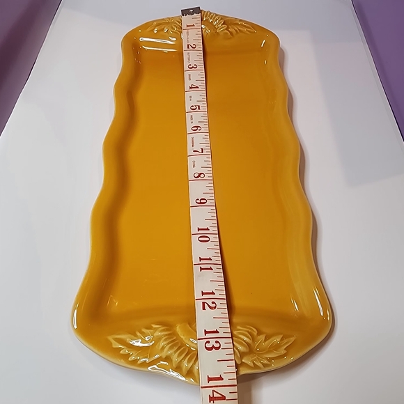 Appolia Yellow Gold ceramic serving platter - Picture 6 of 7